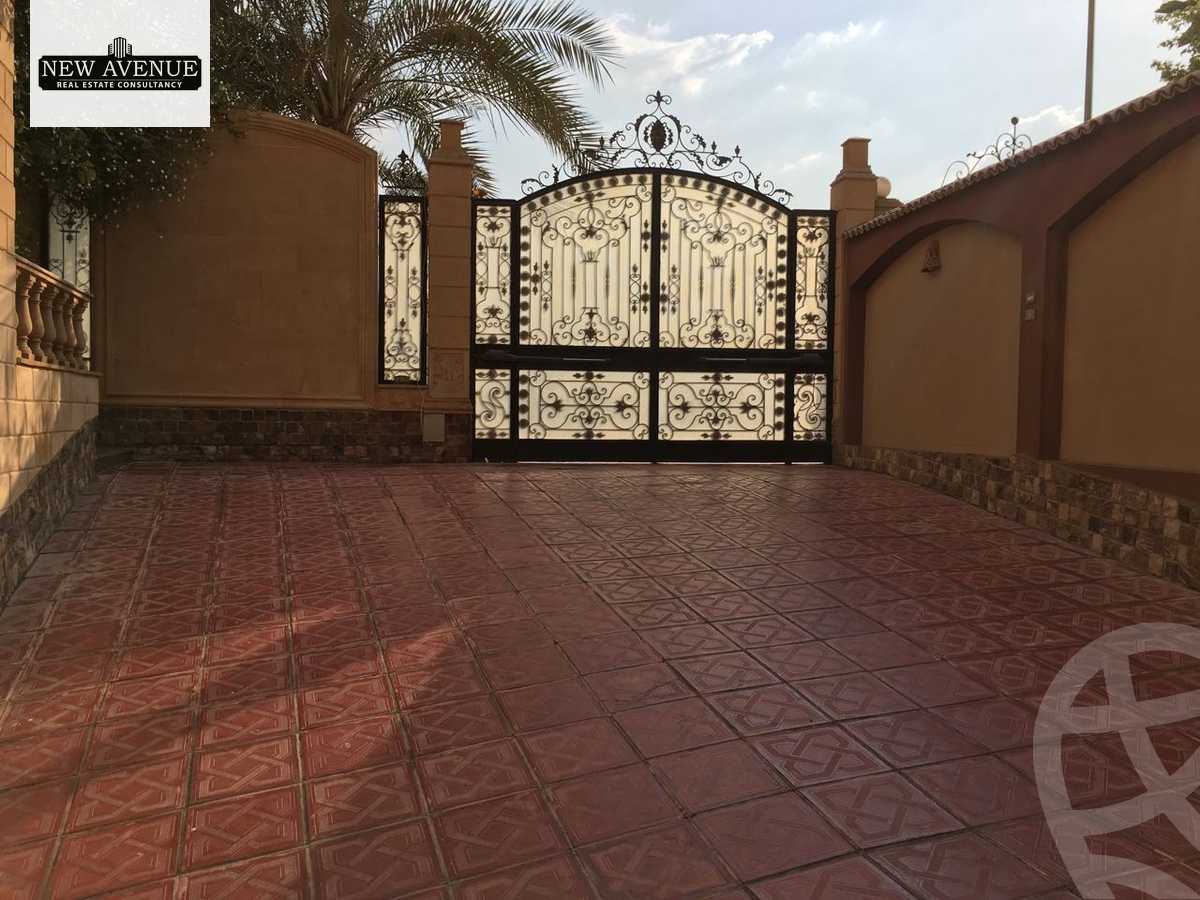 https://aqarmap.com.eg/ar/listing/6556126-for-sale-cairo-new-cairo-ganob-el-akadamiya-south-academy-a-zaid-ebn-haretha-st