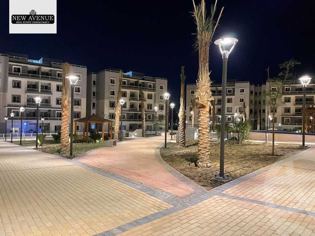 https://aqarmap.com.eg/ar/listing/6556161-for-sale-cairo-new-cairo-compounds-jyd