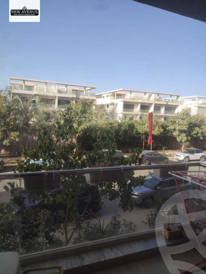 https://aqarmap.com.eg/en/listing/6557983-for-sale-cairo-new-cairo-compounds-moon-valley