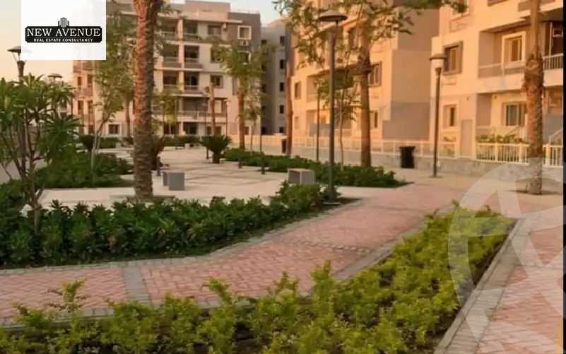https://aqarmap.com.eg/en/listing/6559710-for-sale-cairo-new-cairo-compounds-jyd