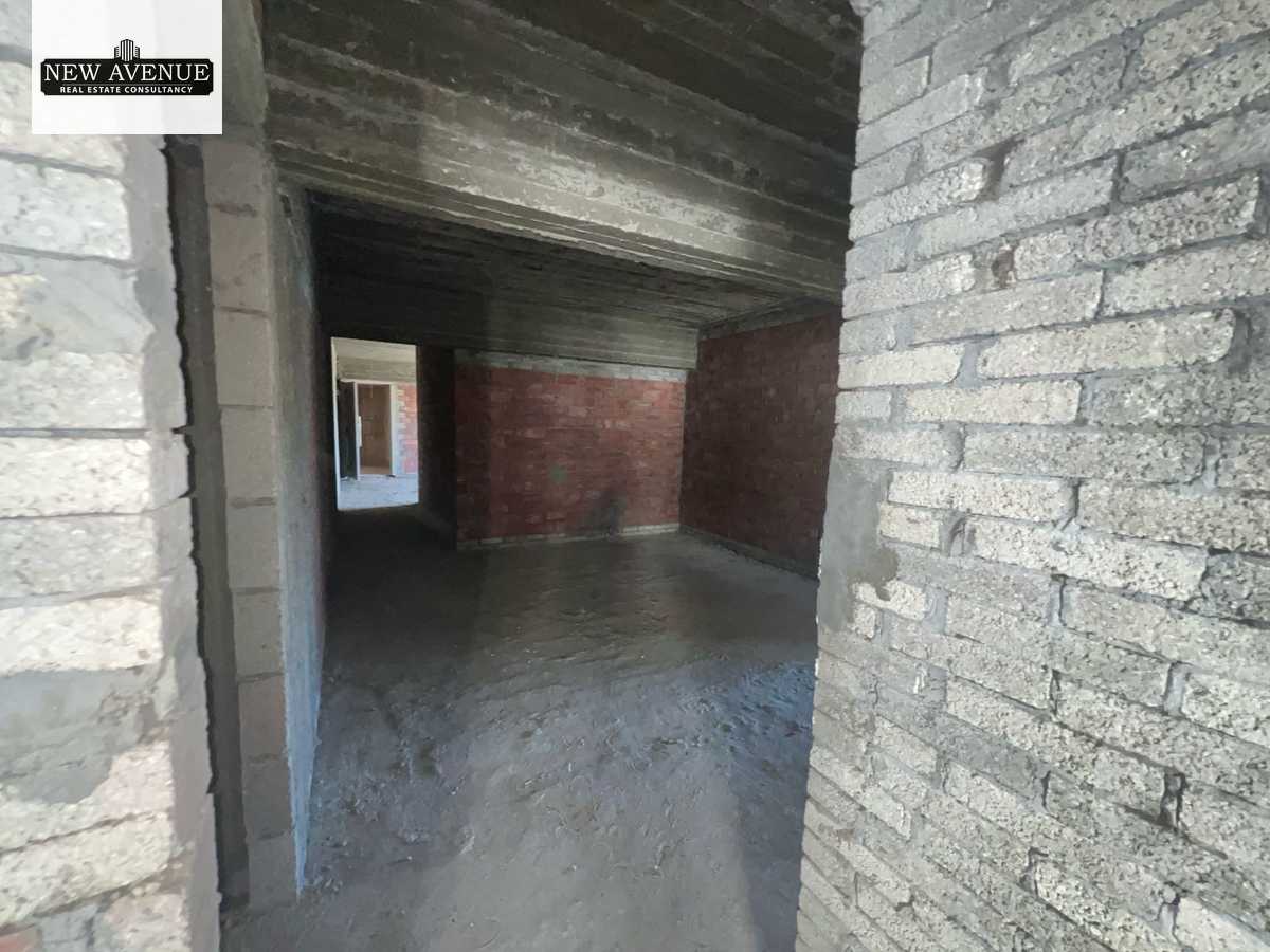 https://aqarmap.com.eg/en/listing/6559725-for-sale-cairo-new-cairo-compounds-blm-hylz-nyw-kyrw