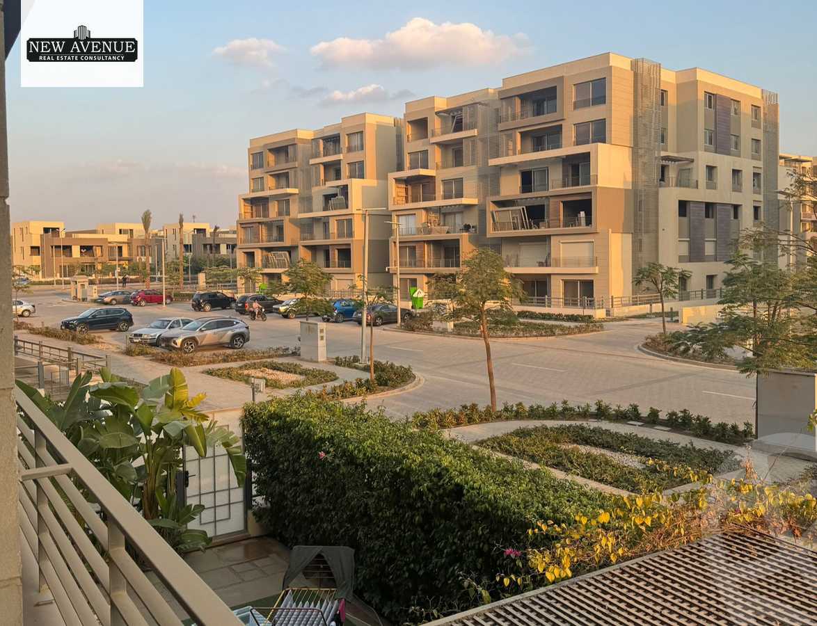 https://aqarmap.com.eg/ar/listing/6559838-for-sale-cairo-new-cairo-compounds-blm-hylz-nyw-kyrw