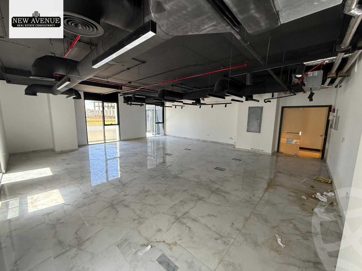 https://aqarmap.com.eg/ar/listing/6560758-for-rent-cairo-new-cairo-compounds-hyde-park-centre-ville-hyde-park