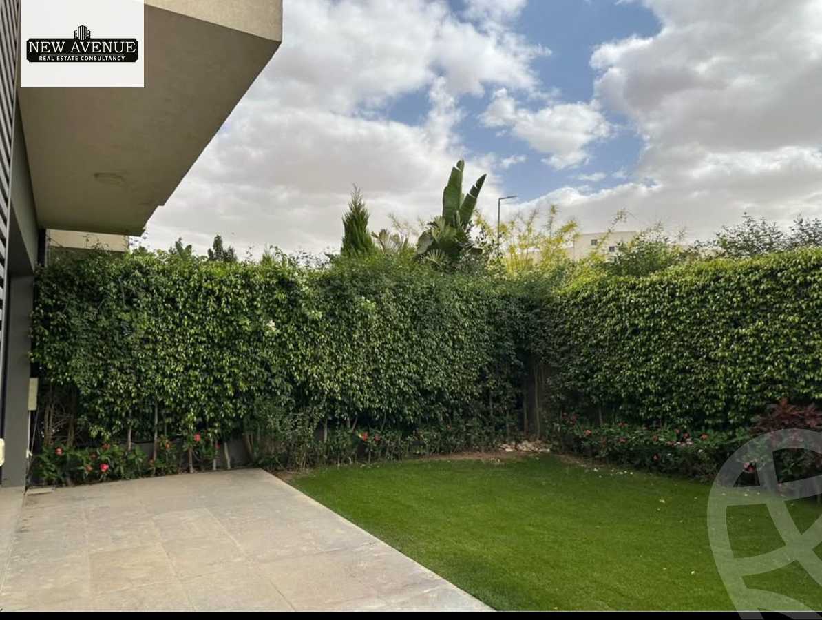 https://aqarmap.com.eg/ar/listing/6566496-for-sale-cairo-el-shorouk-compounds-al-burouj-compound-imkan