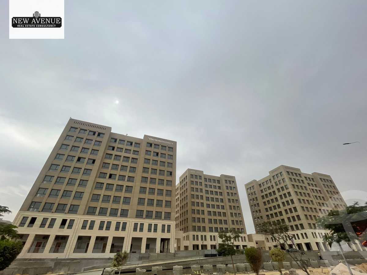 https://aqarmap.com.eg/ar/listing/6566687-for-sale-cairo-el-sheikh-zayed-city-compounds-mwl-205-rkn-blm