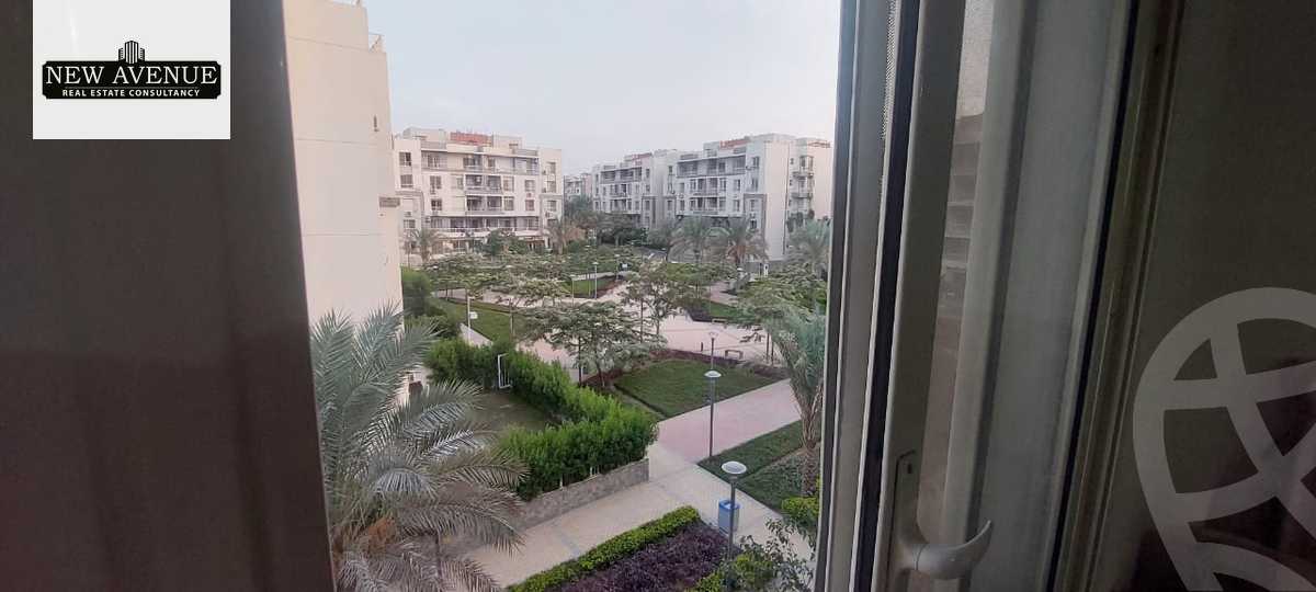 https://aqarmap.com.eg/en/listing/6567557-for-sale-cairo-new-cairo-compounds-jyd