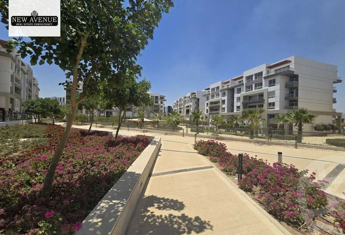 https://aqarmap.com.eg/en/listing/6567883-for-sale-cairo-new-cairo-compounds-hyde-park-greens-hyde-park-compound