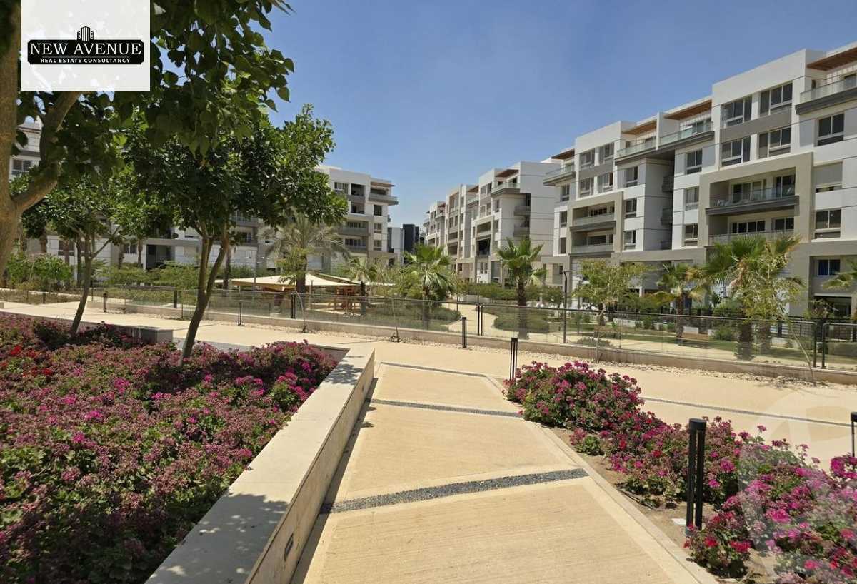 https://aqarmap.com.eg/en/listing/6567883-for-sale-cairo-new-cairo-compounds-hyde-park-greens-hyde-park-compound