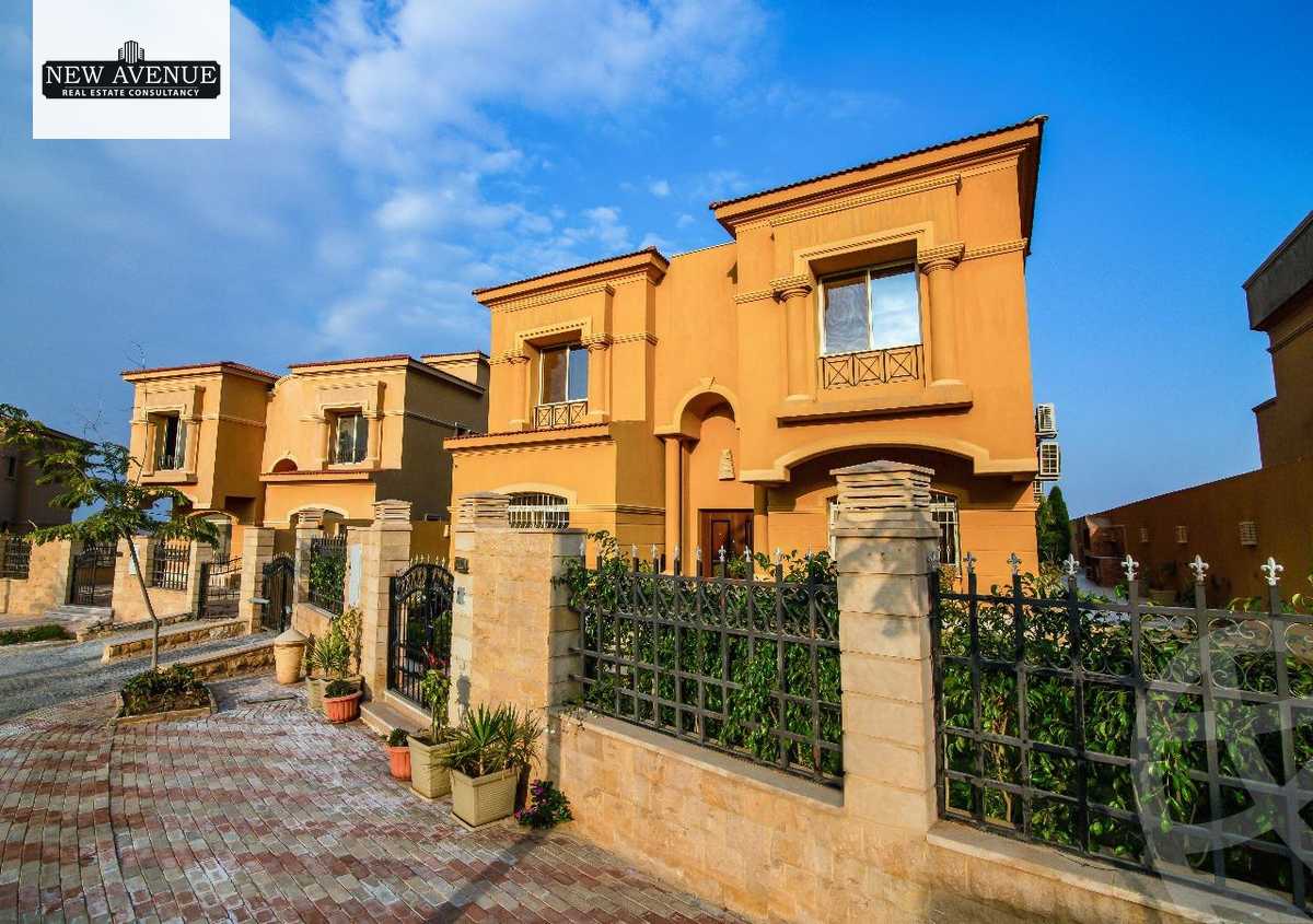 https://aqarmap.com.eg/en/listing/6569635-for-sale-cairo-el-sheikh-zayed-city-compounds-royal-meadows