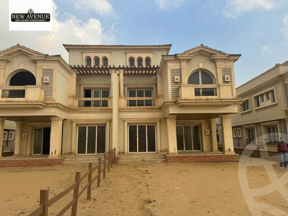 https://aqarmap.com.eg/ar/listing/6576310-for-sale-cairo-new-cairo-compounds-mountain-view-hyde-park