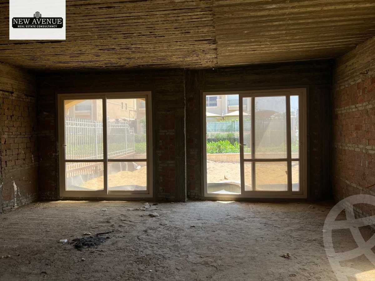 https://aqarmap.com.eg/en/listing/6576568-for-sale-cairo-new-cairo-compounds-el-patio-oro