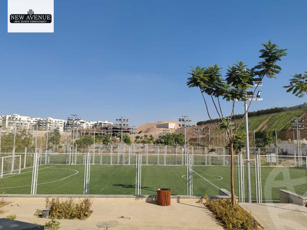 https://aqarmap.com.eg/ar/listing/6576644-for-sale-cairo-new-cairo-compounds-mwntn-fyw-y-syty-club-park-mountain-view-icity