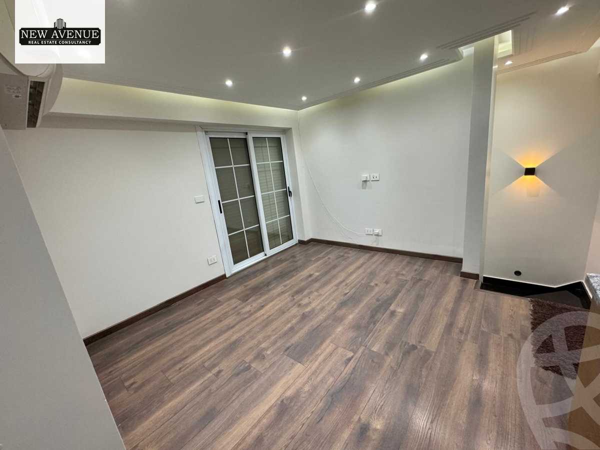 https://aqarmap.com.eg/en/listing/6576836-for-sale-cairo-new-cairo-compounds-layan-residence-manazel