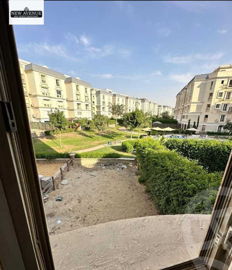https://aqarmap.com.eg/en/listing/6576862-for-sale-cairo-new-cairo-compounds-mountain-view-hyde-park