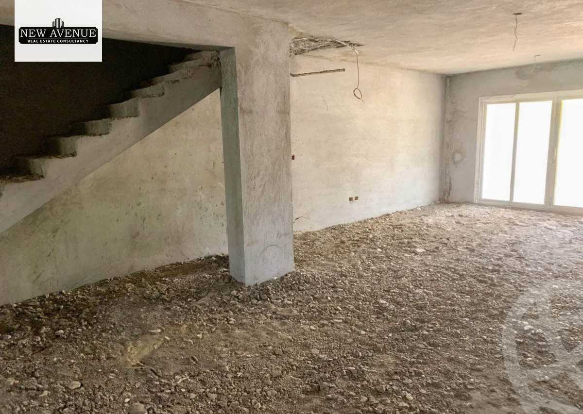 https://aqarmap.com.eg/en/listing/6576862-for-sale-cairo-new-cairo-compounds-mountain-view-hyde-park