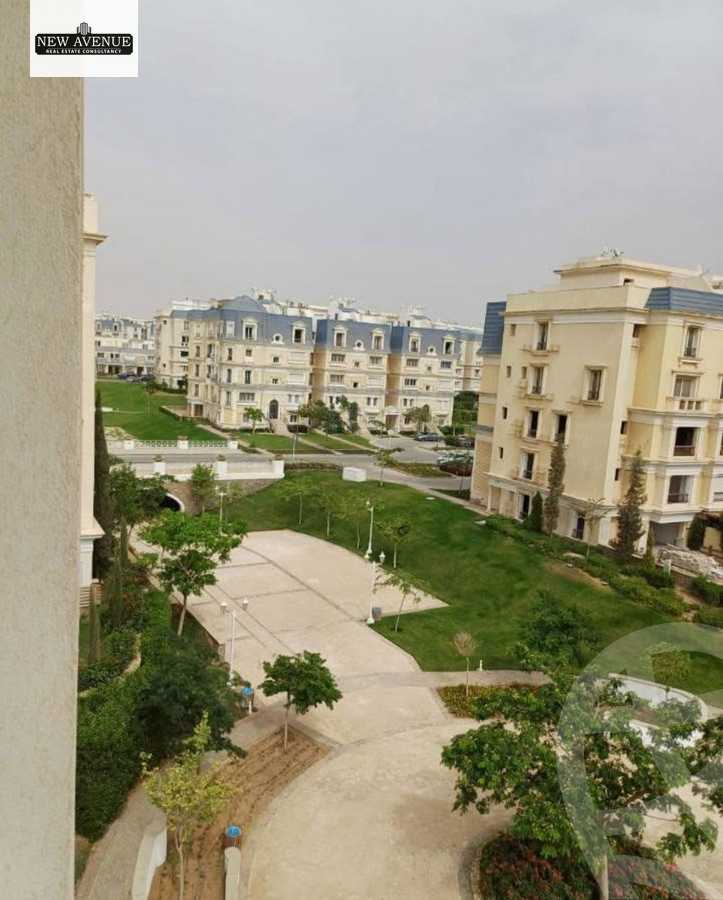 https://aqarmap.com.eg/en/listing/6576862-for-sale-cairo-new-cairo-compounds-mountain-view-hyde-park