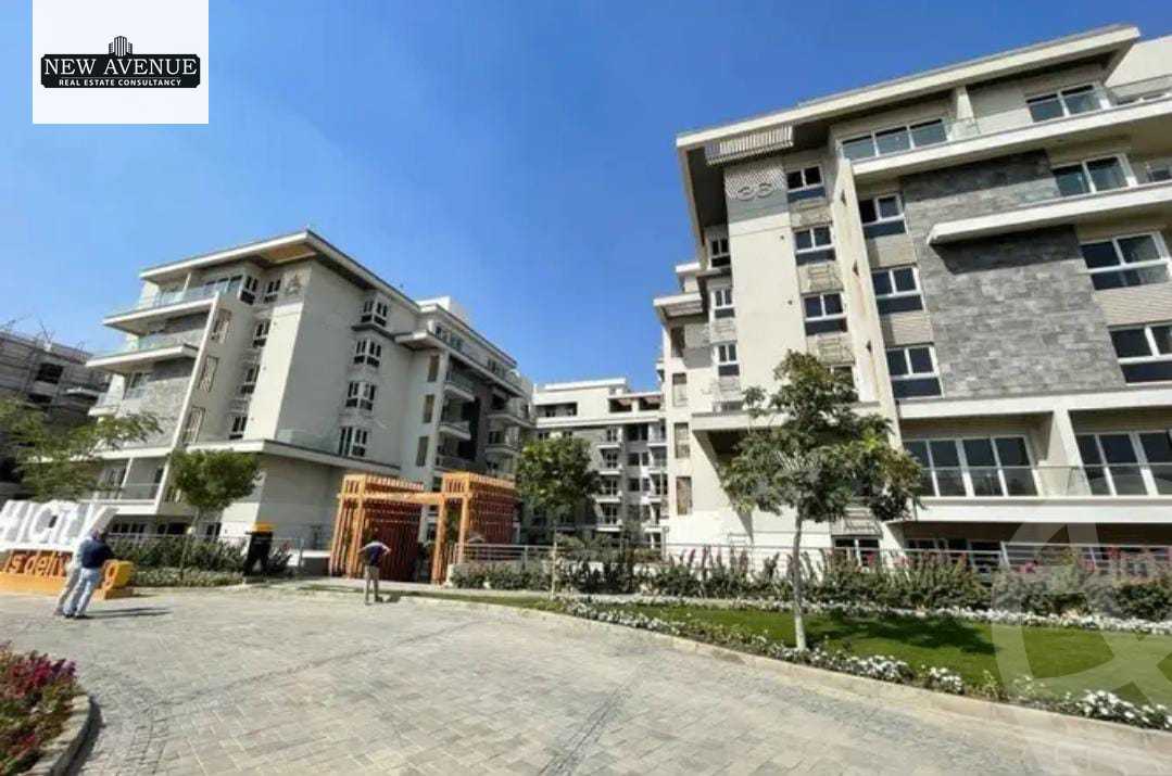 https://aqarmap.com.eg/en/listing/6578321-for-sale-cairo-new-cairo-compounds-mwntn-fyw-y-syty-club-park-mountain-view-icity