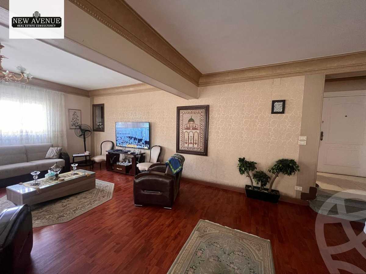 https://aqarmap.com.eg/en/listing/6579632-for-sale-cairo-heliopolis-ard-el-golf-nabil-el-wakkad