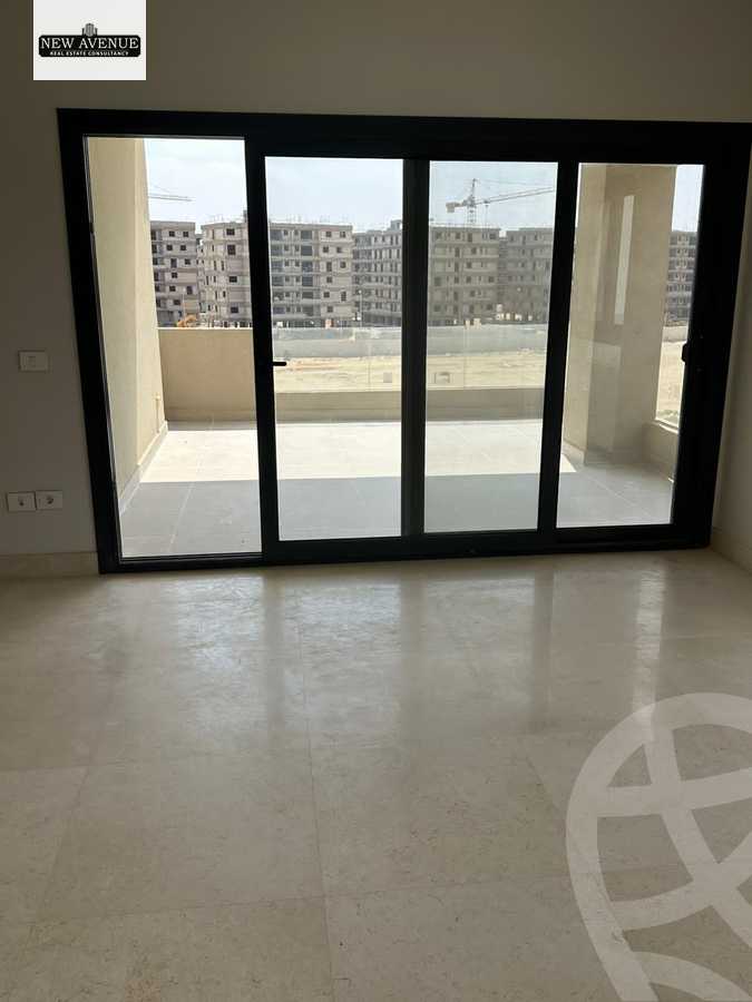 https://aqarmap.com.eg/ar/listing/6584533-for-sale-cairo-el-shorouk-compounds-al-burouj-compound-imkan