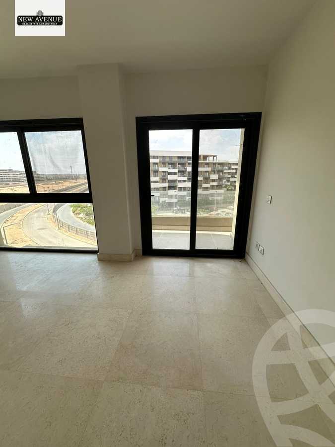 https://aqarmap.com.eg/ar/listing/6584533-for-sale-cairo-el-shorouk-compounds-al-burouj-compound-imkan