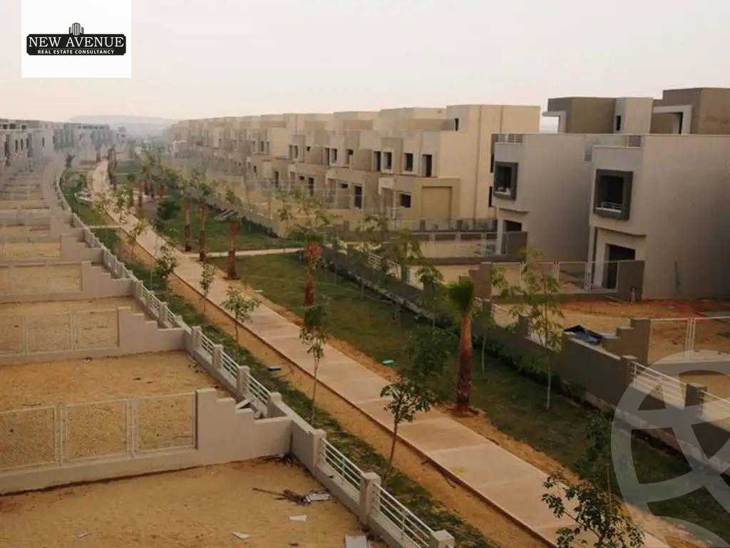 https://aqarmap.com.eg/en/listing/6585229-for-sale-cairo-new-cairo-compounds-blm-hylz-qtmy-kstnshn