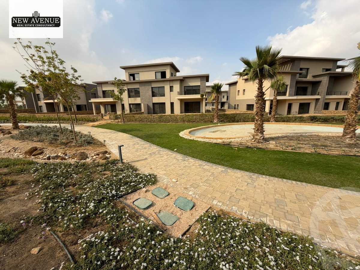 https://aqarmap.com.eg/ar/listing/6585298-for-sale-cairo-new-cairo-compounds-swan-lake-the-scarlet-swan-lake-residence