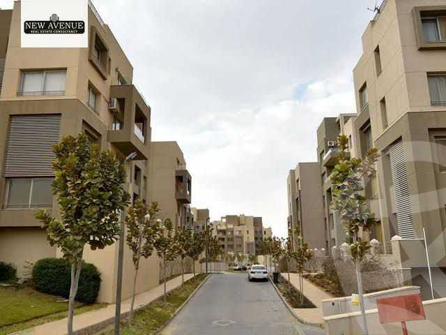 https://aqarmap.com.eg/ar/listing/6585550-for-sale-cairo-new-cairo-compounds-kmbwnd-fyldj-jyt-blm-hylz