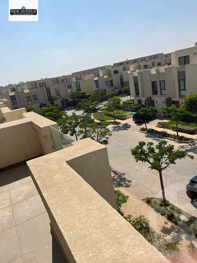 https://aqarmap.com.eg/ar/listing/6592258-for-sale-cairo-el-shorouk-compounds-al-burouj-compound-imkan