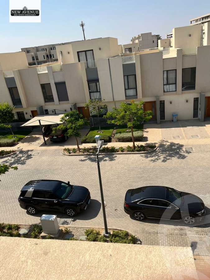 https://aqarmap.com.eg/ar/listing/6592258-for-sale-cairo-el-shorouk-compounds-al-burouj-compound-imkan