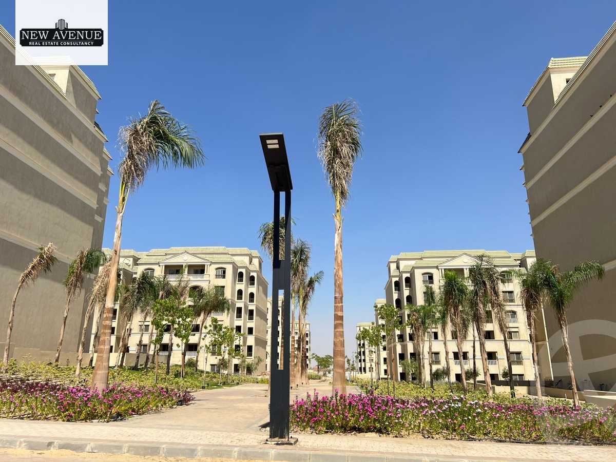 https://aqarmap.com.eg/ar/listing/6592399-for-sale-cairo-new-cairo-lmstqbl-syty-compounds-lavenir