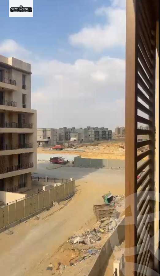 https://aqarmap.com.eg/ar/listing/6596555-for-sale-cairo-new-cairo-compounds-tag-city-shalya-taj-city