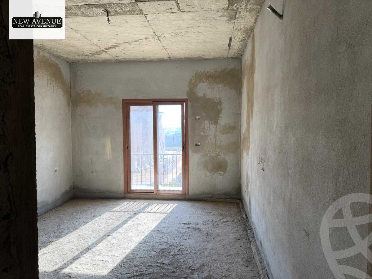 https://aqarmap.com.eg/en/listing/6623159-for-sale-cairo-new-cairo-compounds-city-gate-sapphire-city-gate