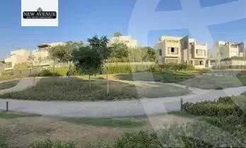 https://aqarmap.com.eg/en/listing/6623275-for-sale-cairo-new-cairo-compounds-hyde-park-park-corner-hyde-park