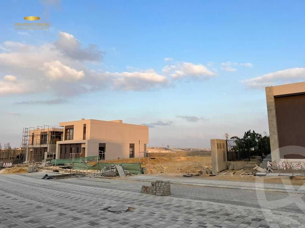 https://aqarmap.com.eg/en/listing/4634370-for-sale-cairo-el-sheikh-zayed-city-compounds-kmbwnd-ljry-swdyk
