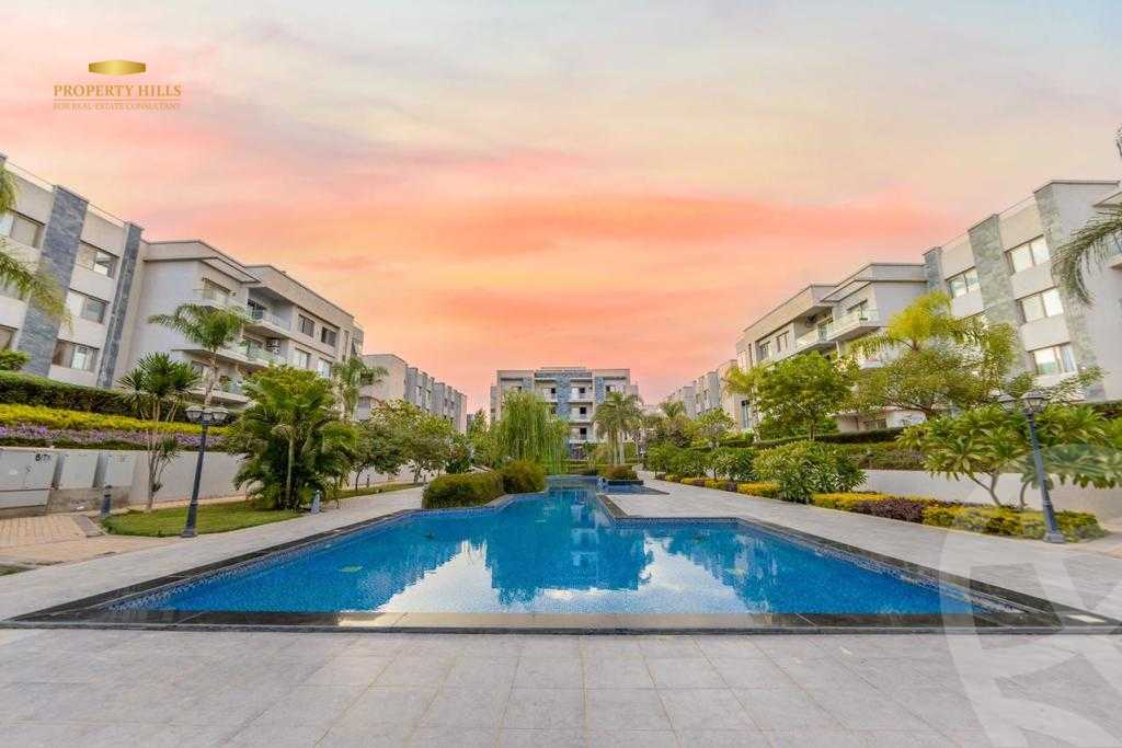 https://aqarmap.com.eg/ar/listing/4680581-for-sale-cairo-new-cairo-compounds-galleria-moon-valley