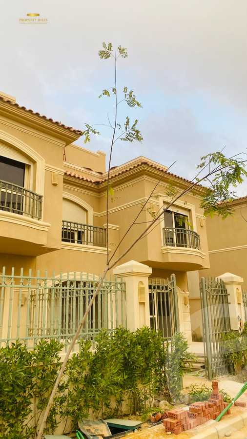 https://aqarmap.com.eg/en/listing/4709832-for-sale-cairo-new-cairo-compounds-el-patio-town-compound-la-vista