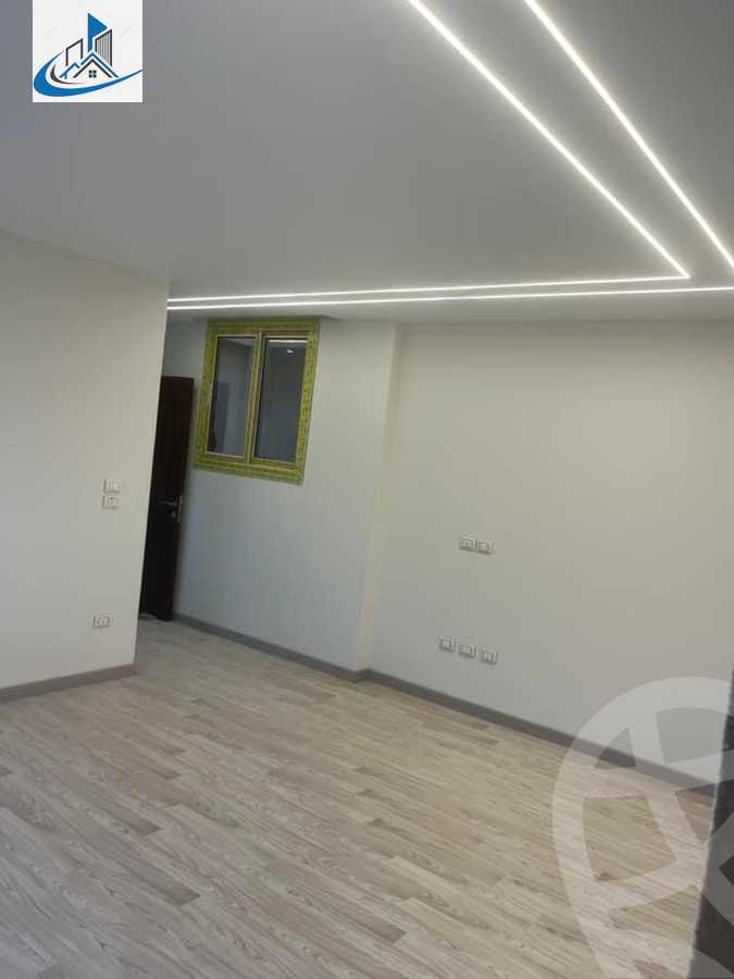 https://aqarmap.com.eg/ar/listing/4937011-for-sale-cairo-6th-of-october-garb-someed-neighborhood-12th