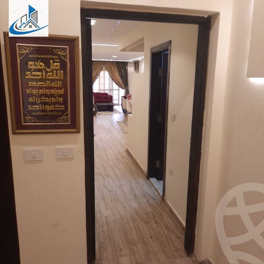 https://aqarmap.com.eg/ar/listing/5014636-for-sale-cairo-6th-of-october-featured-neighborhood-sixth-touristic-village-al-wageh-street