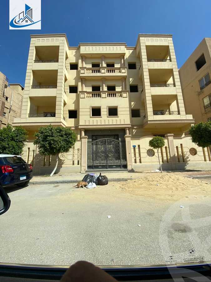 https://aqarmap.com.eg/ar/listing/5034324-for-sale-cairo-6th-of-october-featured-neighborhood-sixth-touristic-village-al-wageh-street