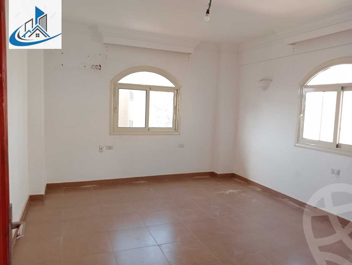 https://aqarmap.com.eg/en/listing/5096210-for-rent-cairo-6th-of-october-featured-neighborhood-first-touristic-village-al-lewaa-mohammed-ezzat-el-zyadi-st