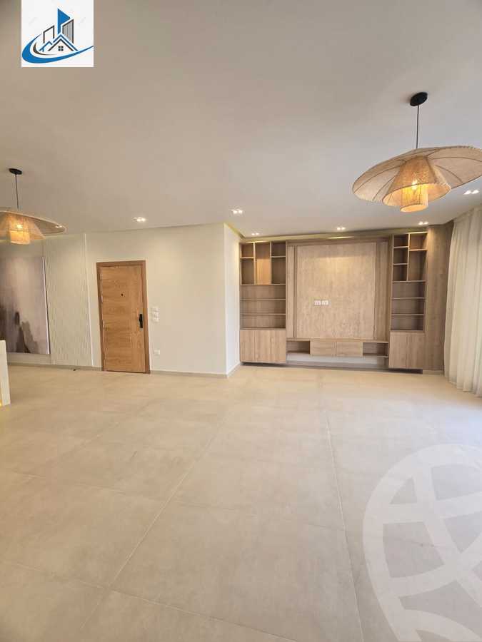 https://aqarmap.com.eg/en/listing/5305787-for-sale-cairo-6th-of-october-garb-someed-neighborhood-5th