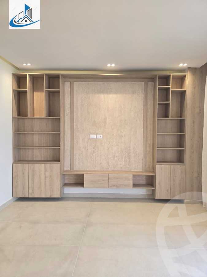 https://aqarmap.com.eg/en/listing/5305787-for-sale-cairo-6th-of-october-garb-someed-neighborhood-5th