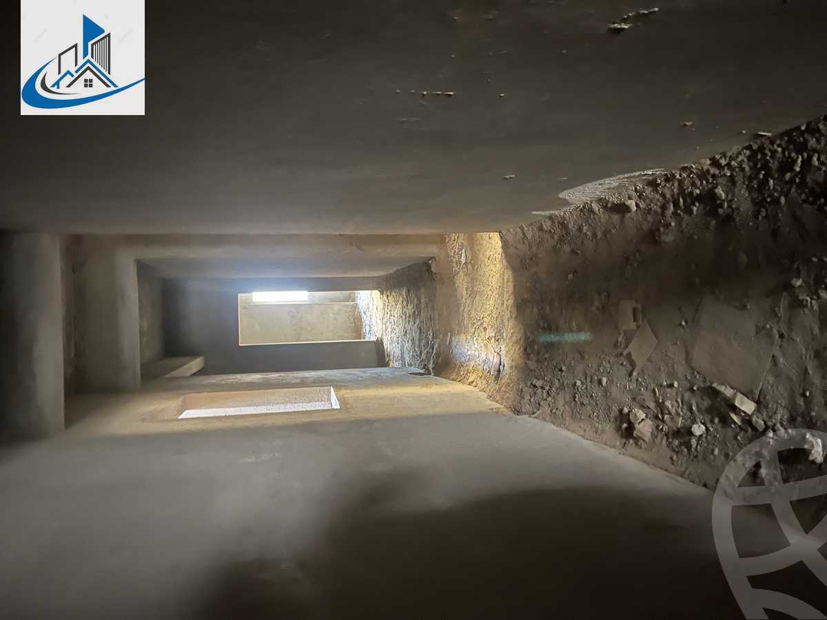 https://aqarmap.com.eg/en/listing/5407503-for-sale-cairo-6th-of-october-garb-someed-neighborhood-10th-street-102