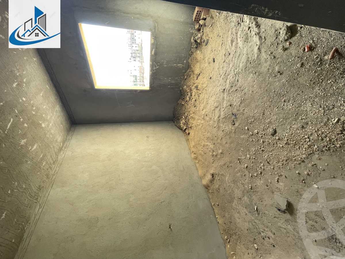 https://aqarmap.com.eg/ar/listing/5443416-for-sale-cairo-6th-of-october-featured-neighborhood-sixth-touristic-village-sameh-gado-st