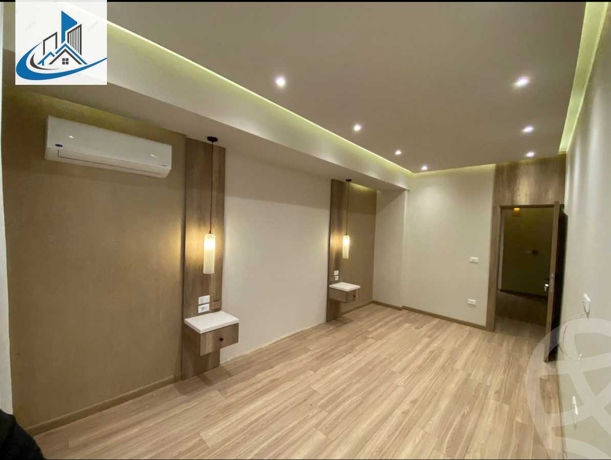https://aqarmap.com.eg/ar/listing/5525958-for-sale-cairo-6th-of-october-garb-someed-neighborhood-5th