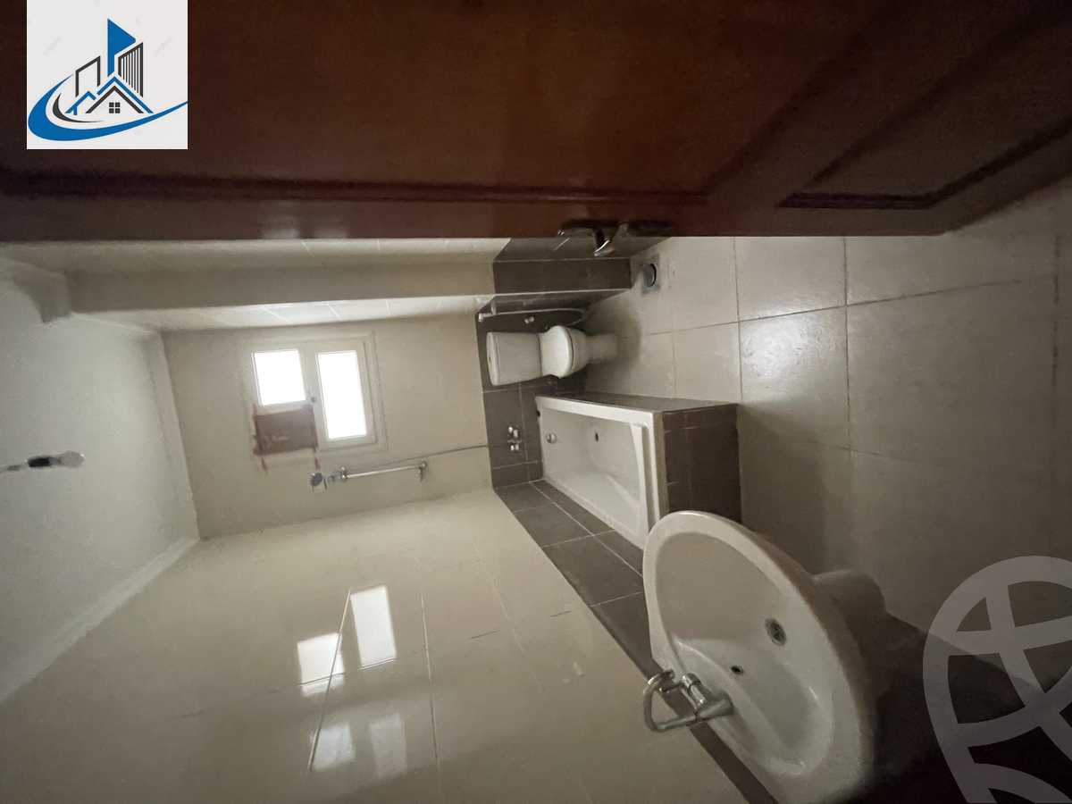 https://aqarmap.com.eg/en/listing/5702127-for-rent-cairo-6th-of-october-featured-neighborhood-fourth-touristic-village-amin-el-refae-st