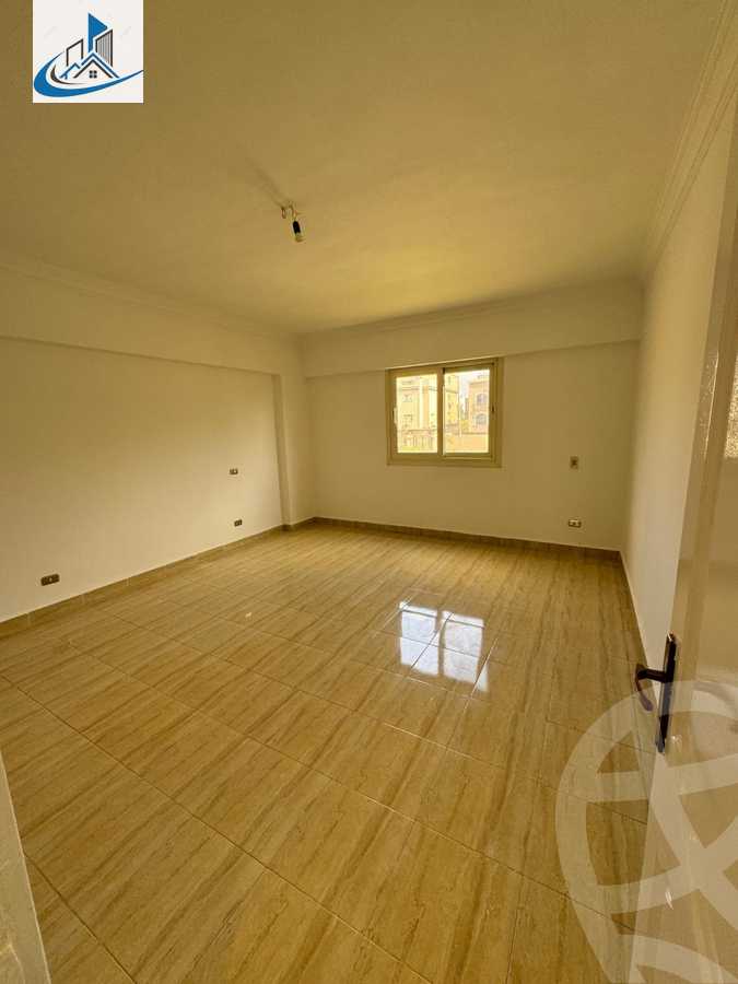 https://aqarmap.com.eg/en/listing/5714781-for-rent-cairo-6th-of-october-featured-neighborhood-fourth-touristic-village-amin-el-refae-st