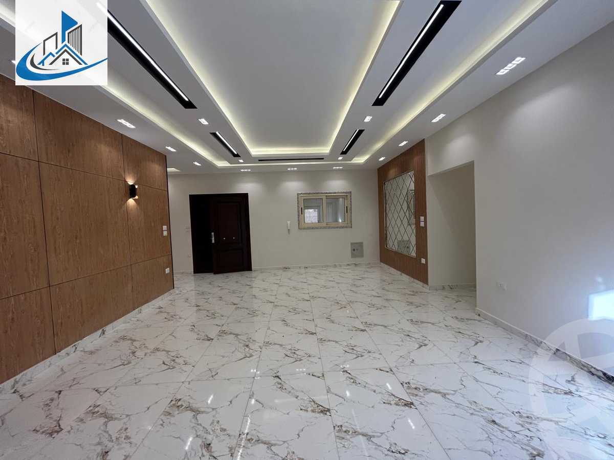 https://aqarmap.com.eg/en/listing/6062748-for-sale-cairo-6th-of-october-featured-neighborhood-sixth-touristic-village-al-wageh-street