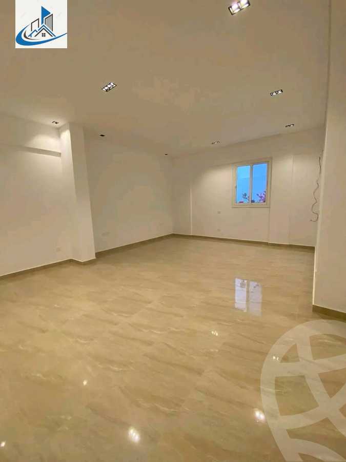 https://aqarmap.com.eg/ar/listing/6062786-for-sale-cairo-6th-of-october-featured-neighborhood-sixth-touristic-village-al-wageh-street