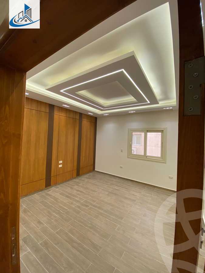 https://aqarmap.com.eg/en/listing/6066341-for-sale-cairo-6th-of-october-featured-neighborhood-sixth-touristic-village-al-wageh-street